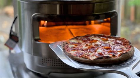 How to Clean Solo Stove Pizza Stone: A Journey Through Culinary Chaos and Cosmic Dust